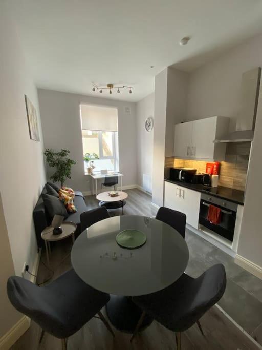 1-Bed Apt In Dublin City Centre Экстерьер фото