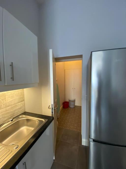 1-Bed Apt In Dublin City Centre Экстерьер фото